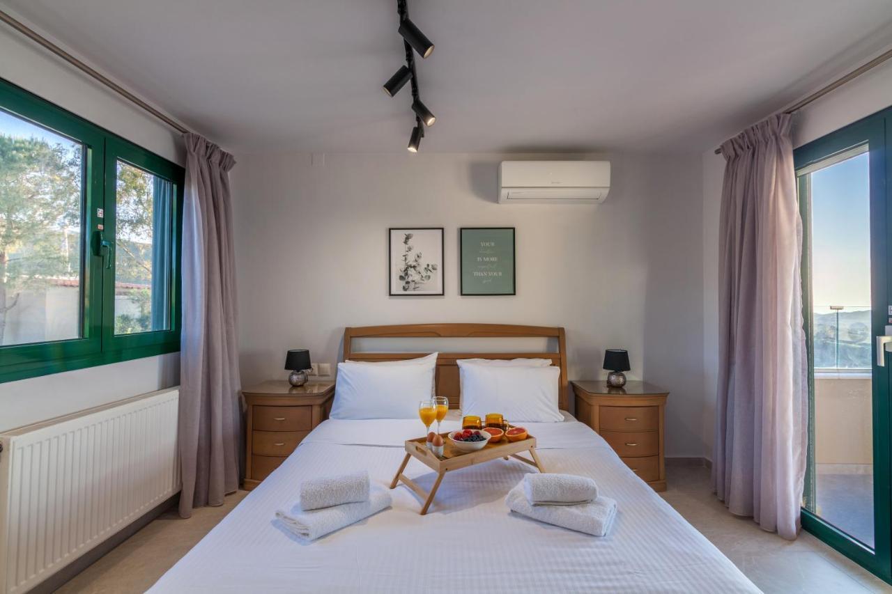 Villa Ourania Agia Pelagia Екстериор снимка